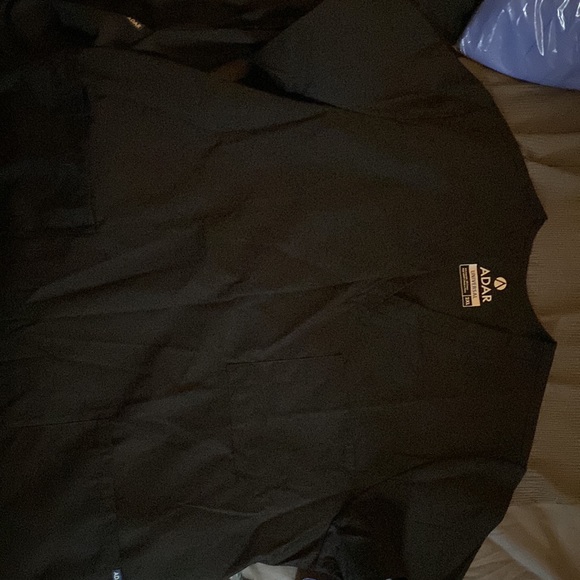 ADAR scrub tops - Picture 2 of 2